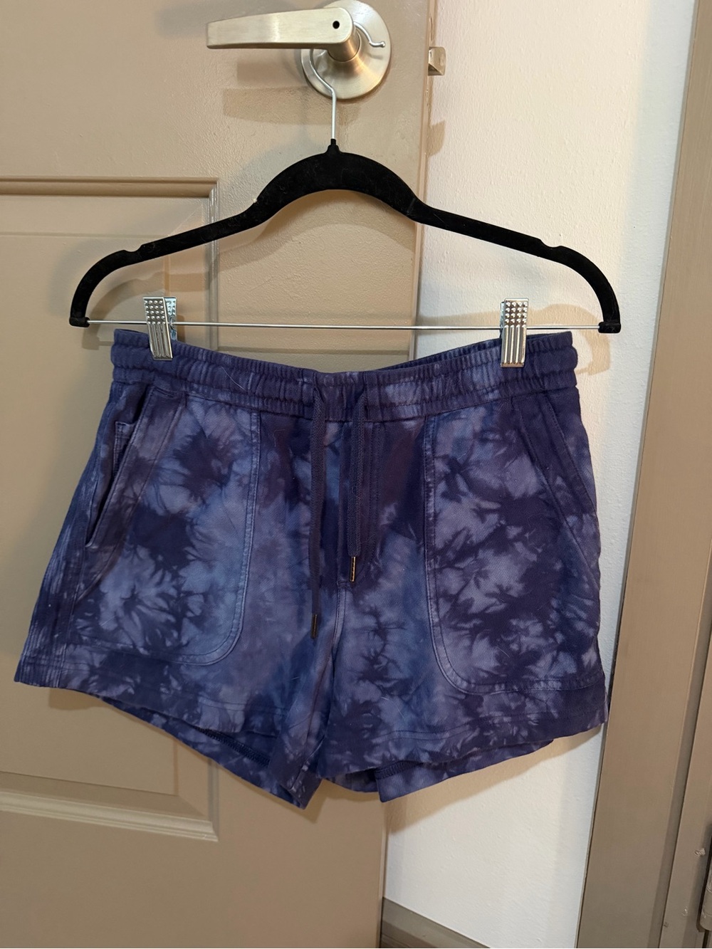 Athleta Tie-Dye Drawstring Athletic Shorts